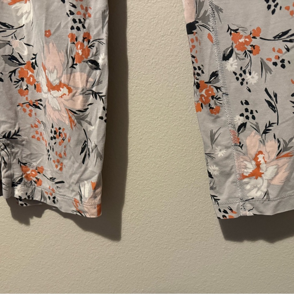 Duluth Trading Co Women’s Small Grey Floral Modal Pants Pockets Comfy Coastal - Picture 5 of 10